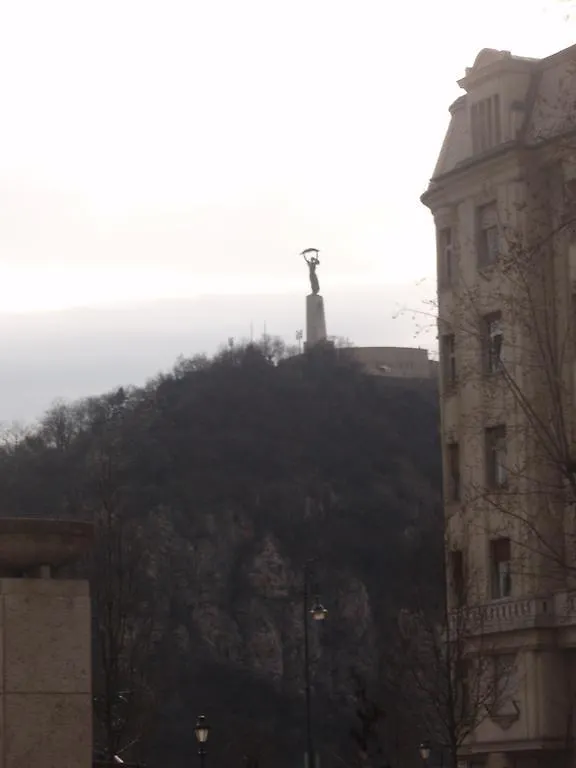 Budapest River Hotel